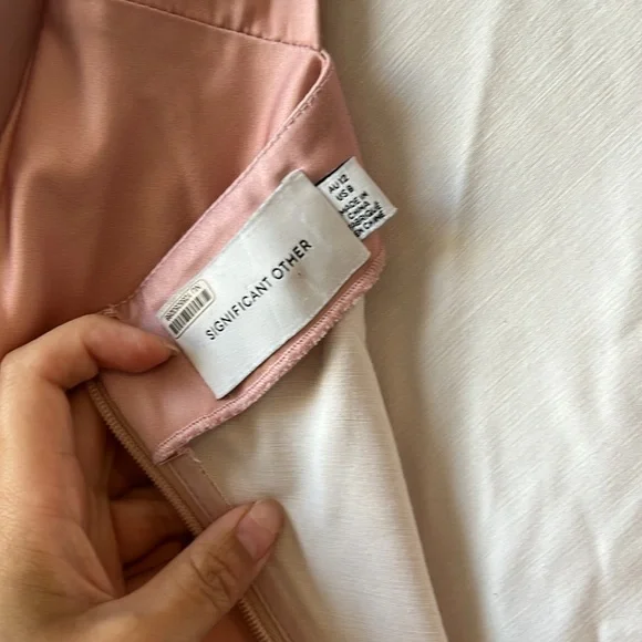 Elegant Pink Backless Dress - Picture 8 of 12